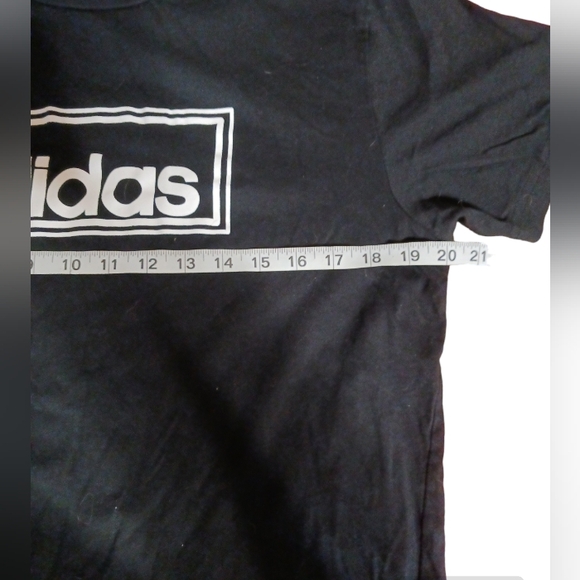 ADIDAS Board logo Performance tee shirt. Womens. Size Large. Black & White. - Picture 4 of 8